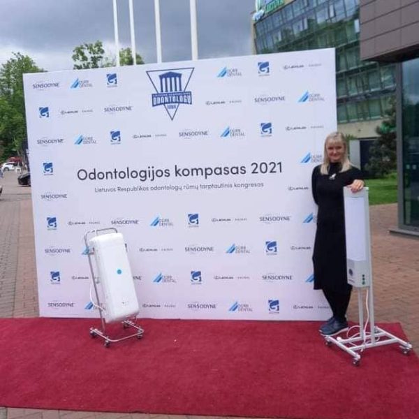 Sudalyvavome LR Odontologų Rūmų organizuojamame tarptautiniame kongrese-parodoje „ODONTOLOGIJOS KOMPASAS 2021“ (1) Sudalyvavome LR Odontologų Rūmų organizuojamame tarptautiniame kongrese parodoje „ODONTOLOGIJOS KOMPASAS 2021“ (1)